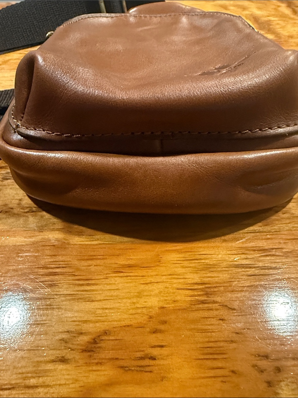 Patricia Nash Brown Leather Sling Bag - Casual Everyday Carry - Picture 2 of 10